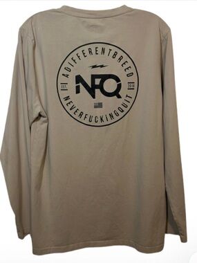 NFQ Beige Long-Sleeve Men's Athletic Shirt M